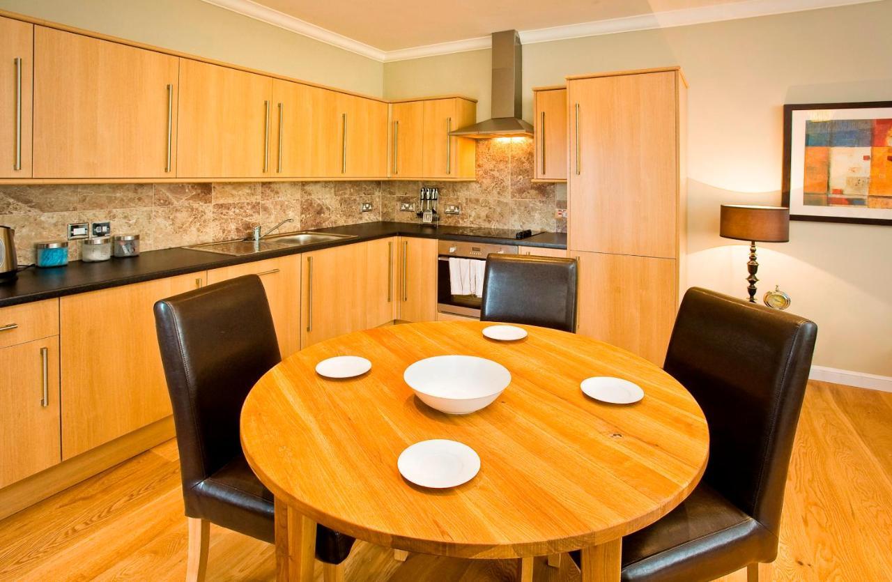 Old Town Suites - Royal Mile Единбург Екстер'єр фото